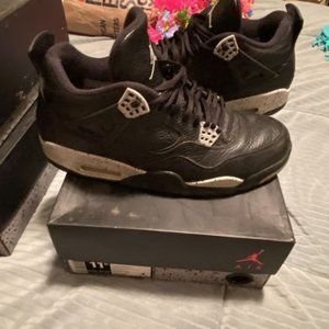 Air Jordan 4 Retro LS Oreo